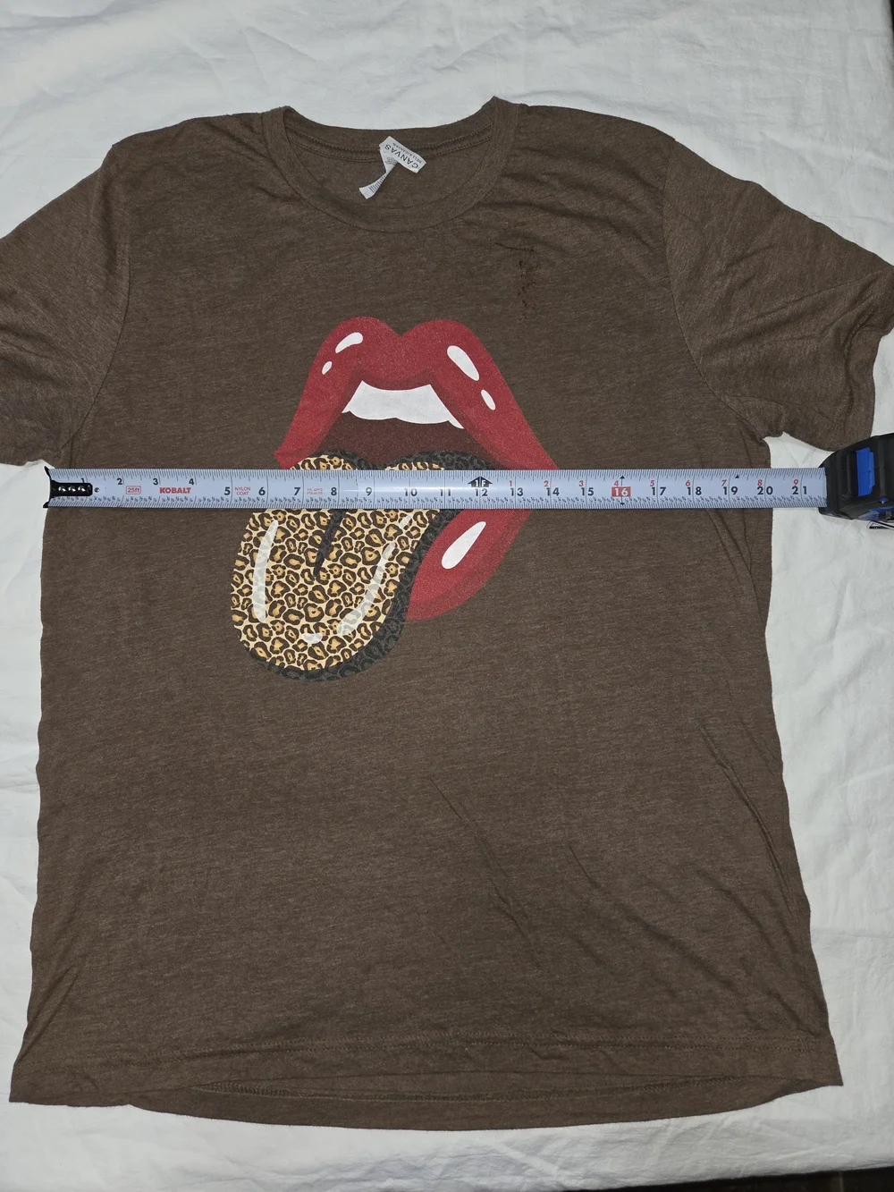 Bella Canvas Brown Tee with Red Lips and Leopard Tongue Graphic